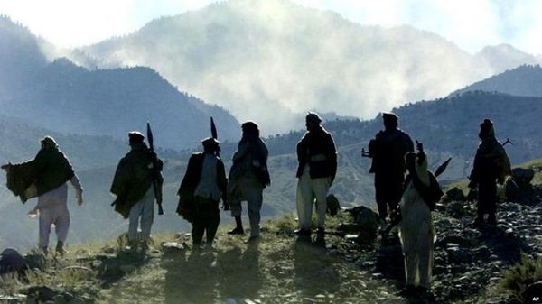 Taliban special forces fighting IS